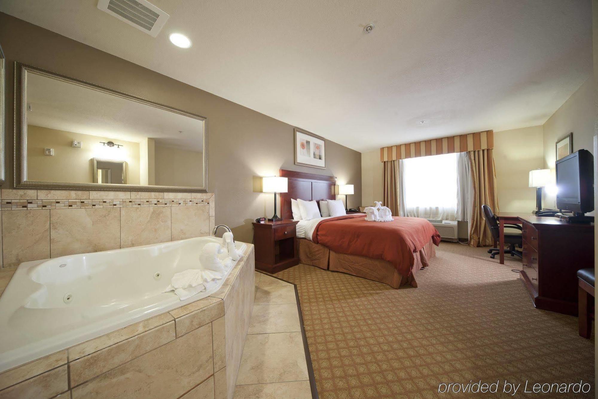 Seffner Inn And Suites Quarto foto